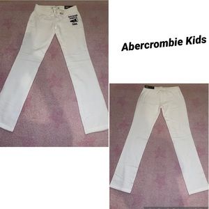 *NWT* 🦌Abercrombie Kids Girls Skinny Size M🦌